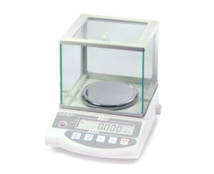 Photo d'une cage de protection en verre pour balance EG