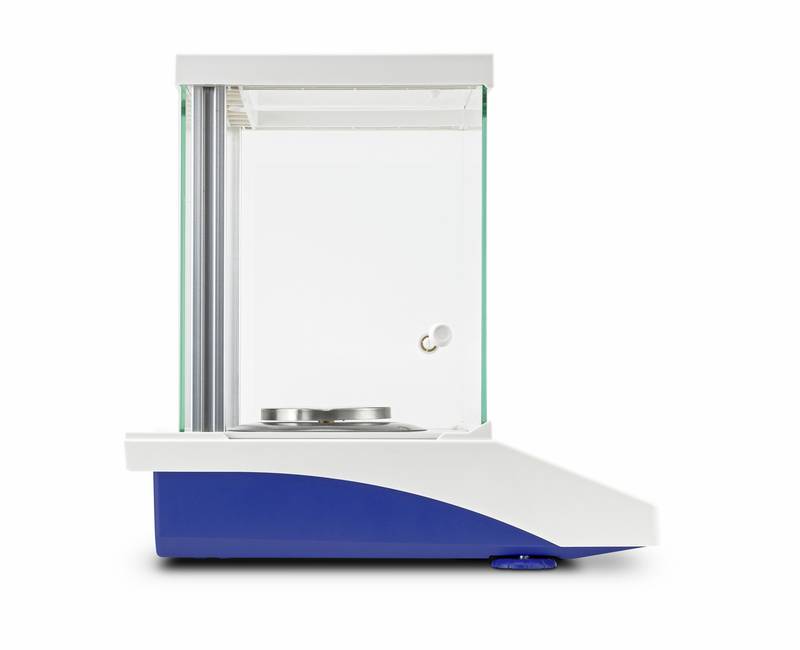 Photo d'une balance d'analyse KERN AXS vu de côté