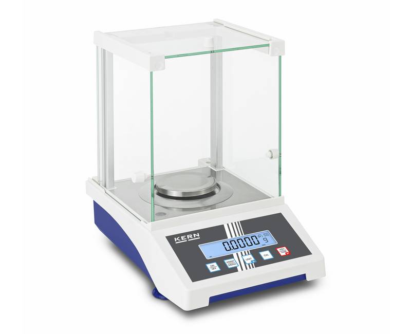 Photo d'une balance d'analyse KERN AXS vu de face